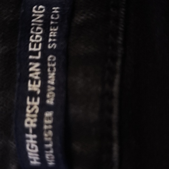 Hollister Womens 32x28. Black Skinny Jeans Stretchy Fit . High-rise Jean Legging - Picture 5 of 5